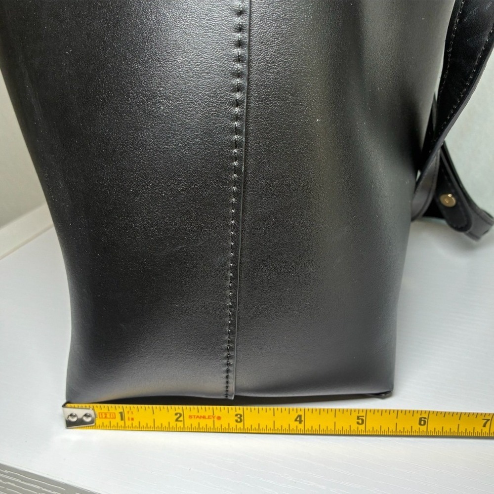Mansur Gavriel Bucket Bag Large Black Italian Leather Pouch Adjustable Crossbody - Picture 9 of 9